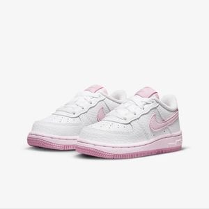 Nike Air Force 1 Sneaker